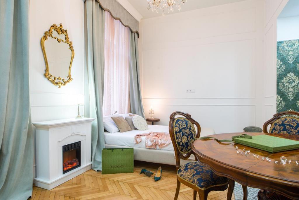 Regina Apartments On Kiraly Street Budapest Esterno foto