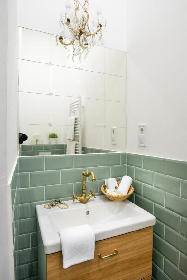 Regina Apartments On Kiraly Street Budapest Esterno foto
