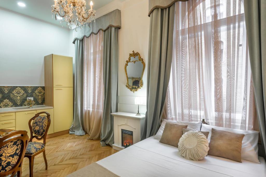 Regina Apartments On Kiraly Street Budapest Esterno foto