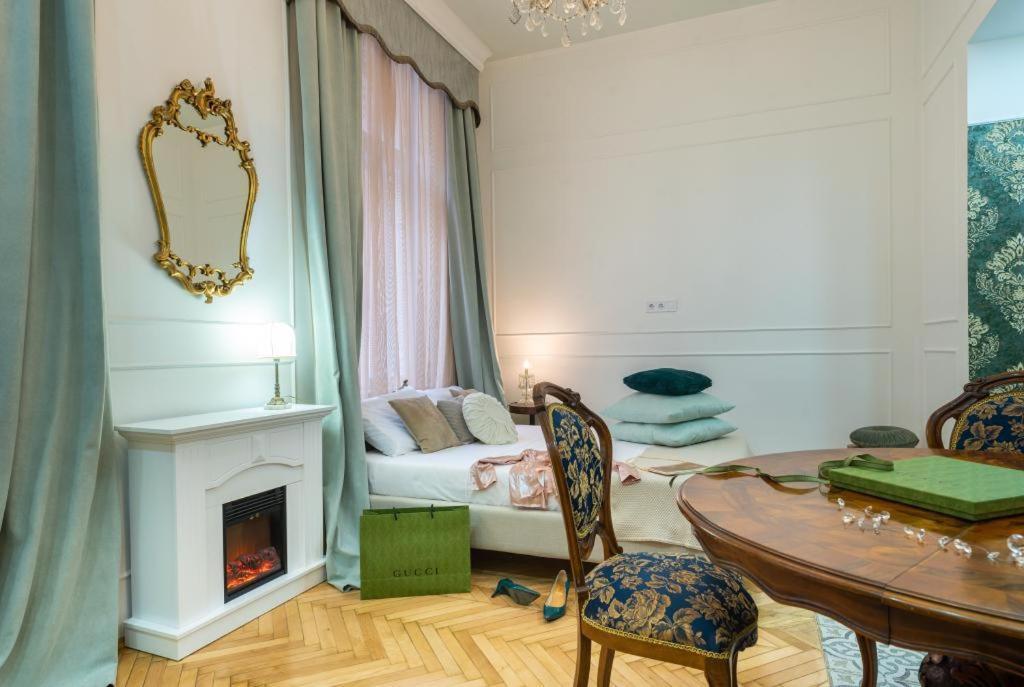 Regina Apartments On Kiraly Street Budapest Esterno foto
